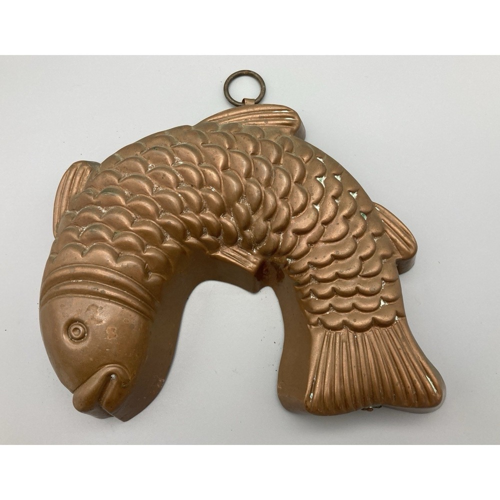 Vintage copper leaping fish mold Germany ?  7  1/2" wide kitchen wall decor